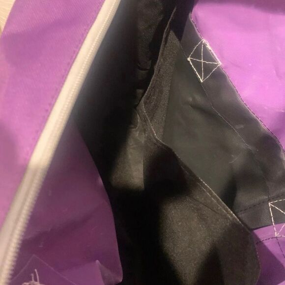 PERSONALIZED DANCE CLASS BAG
Gemline Sequel Sport Duffel Bag - Picture 5 of 5